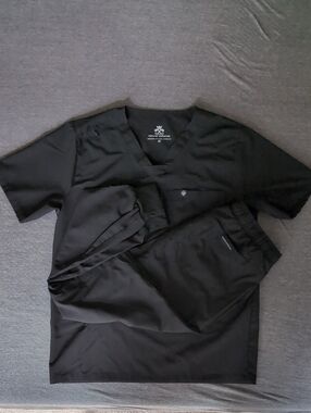 Natural Uniforms Black Jogger Scrubs Men's Medium
